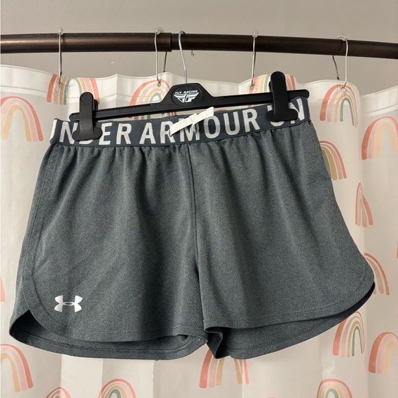 Under Armour Women's Charcoal Athletic Shorts - Picture 1 of 2